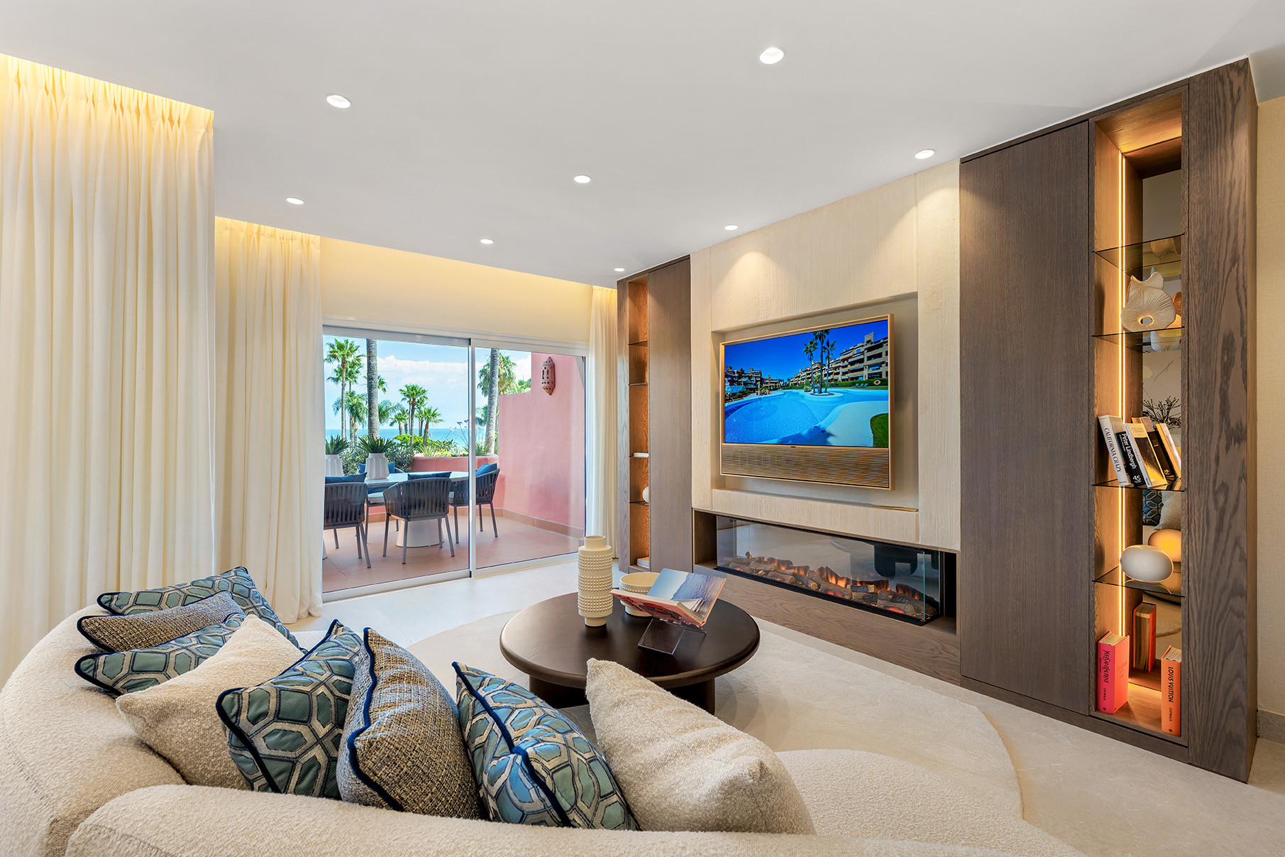 Nueva Milla de Oro, Estepona